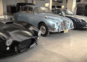 Classic and vintage cars for movies